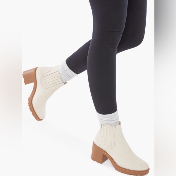 NWT Size 10 Just Fab Water-Resistant Booties in Birch White - Picture 7 of 13